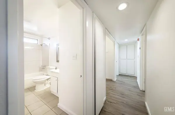 1236 Jeffrey Street, Bakersfield, CA 93305