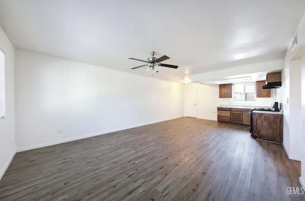 1236 Jeffrey Street, Bakersfield, CA 93305