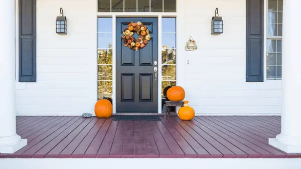 Why Selling this Fall May Be Your Best Move,Blake Clark