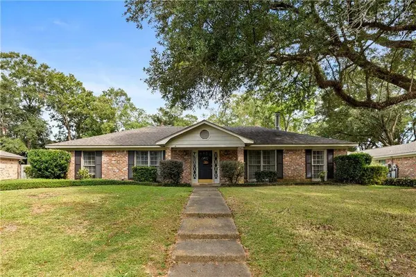 1717 Arlington CT