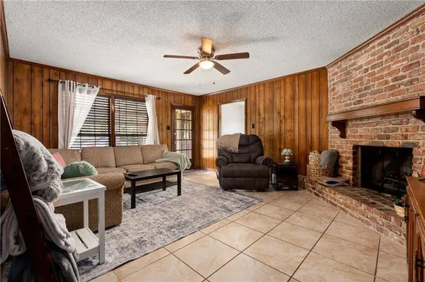 1717 Arlington CT, Mobile, AL 36609