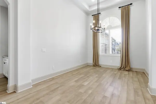 909 Pelham Road, Greenville, SC 29615