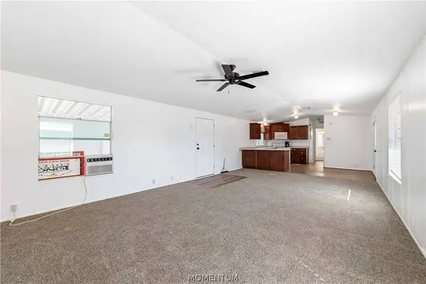 2440 E Ames AVE, Kingman, AZ 86409