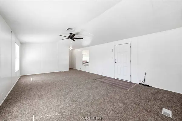 2440 E Ames AVE, Kingman, AZ 86409
