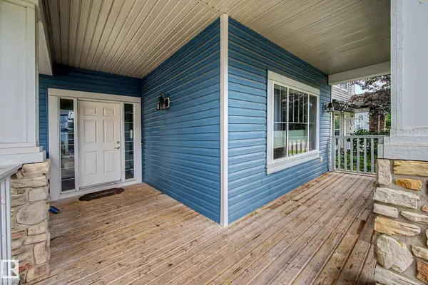 608 MCDONOUGH LI NW, Edmonton, AB T5Y 0M8