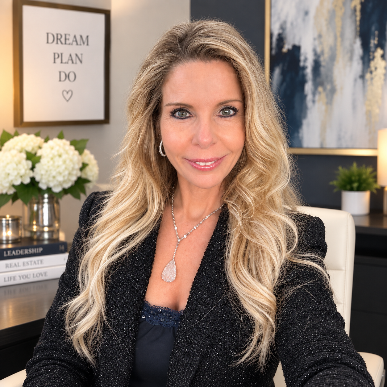 Portrait of Sharon Conner, Owner and Broker of Leading Edge Realty, LLC