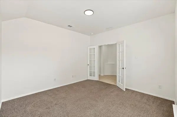 1301 Lasso DR, Little Elm, TX 75068