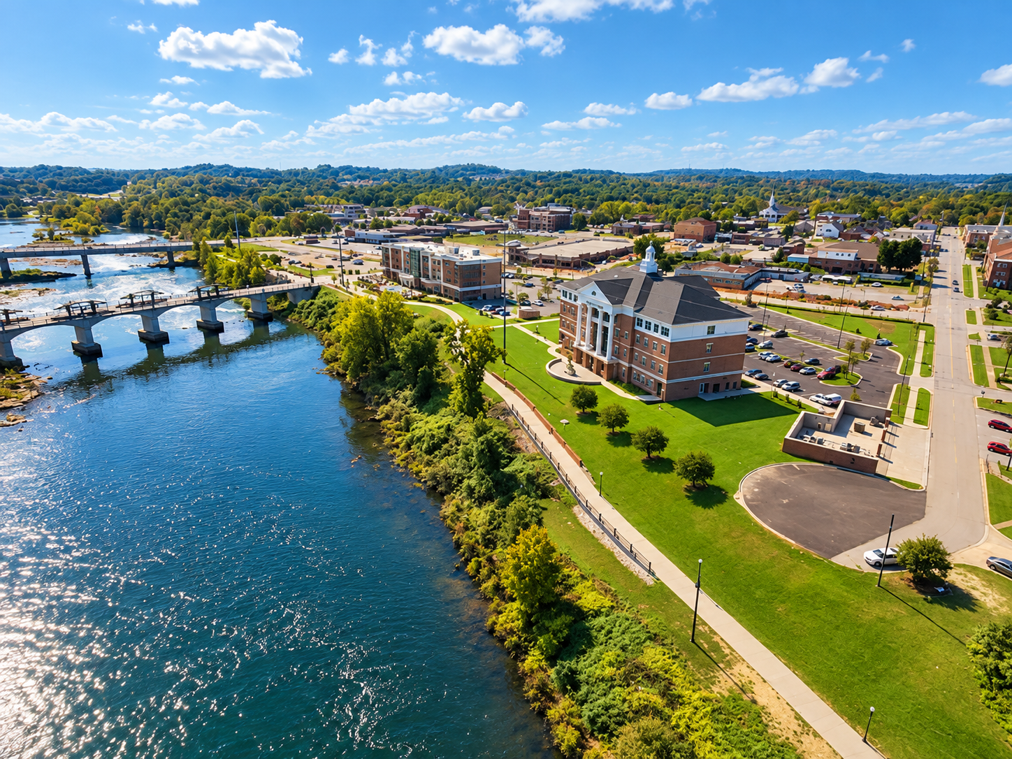 Riverfront parks and homes in East Alabama