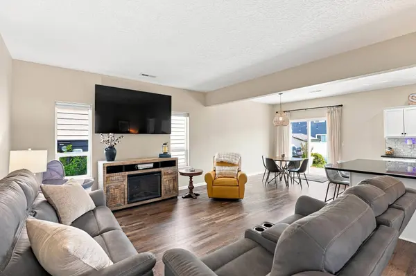 123 S WILLAMETTE St, Greenacres, WA 99016