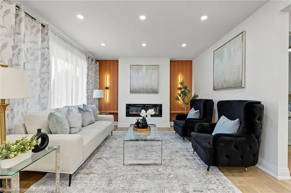 98 Wise Crescent, Hamilton, ON L8T 2L8