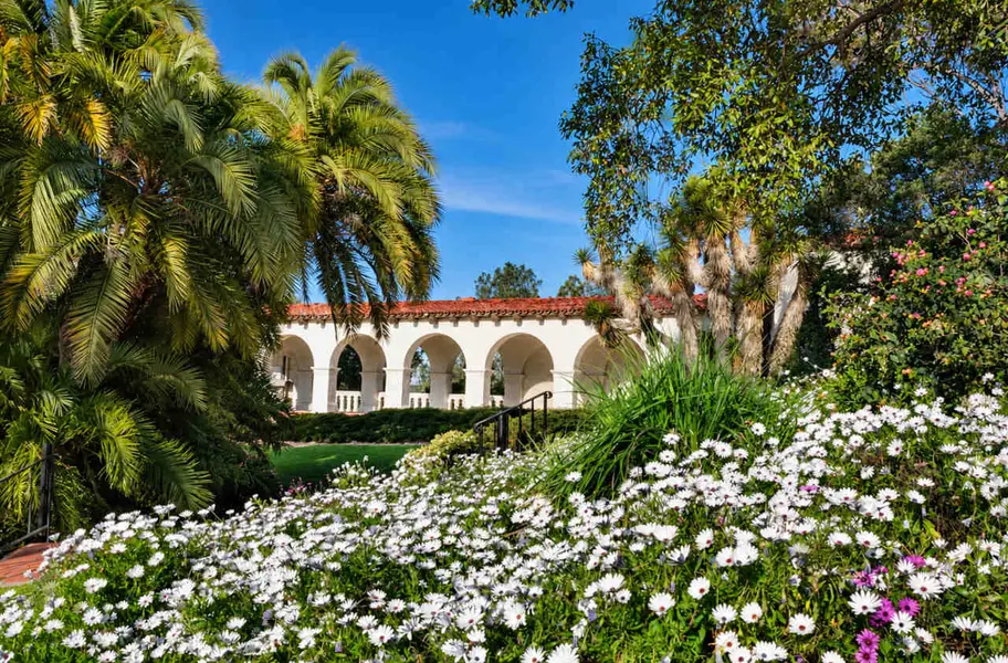 Mission Hills