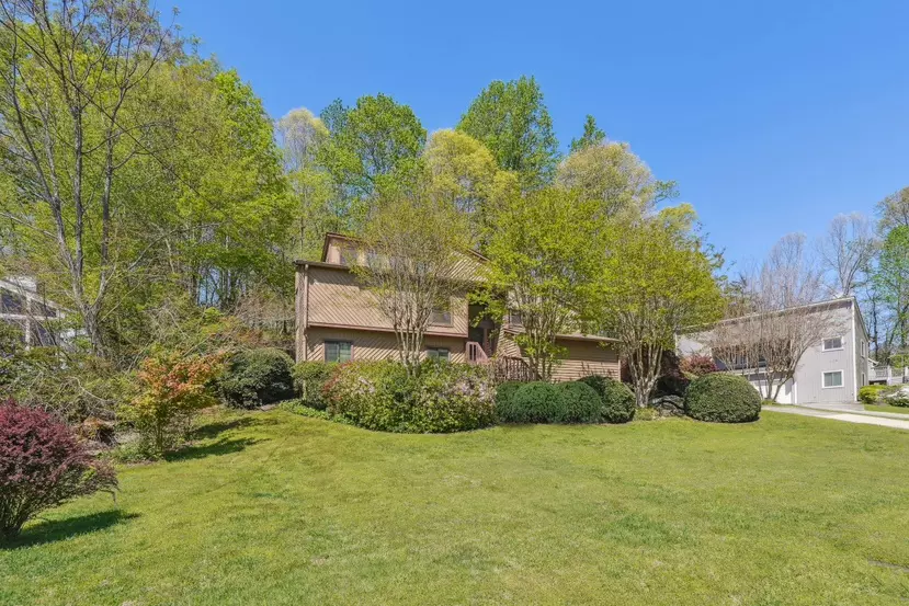 Little Willeo Rd NE, Marietta, GA 30068-1735