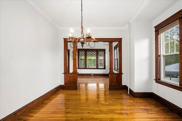 Vancroft Ave, Shrewsbury, MA 01545-3508