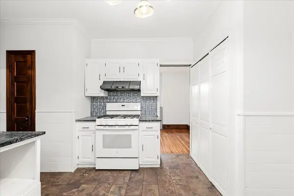 Vancroft Ave, Shrewsbury, MA 01545-3508