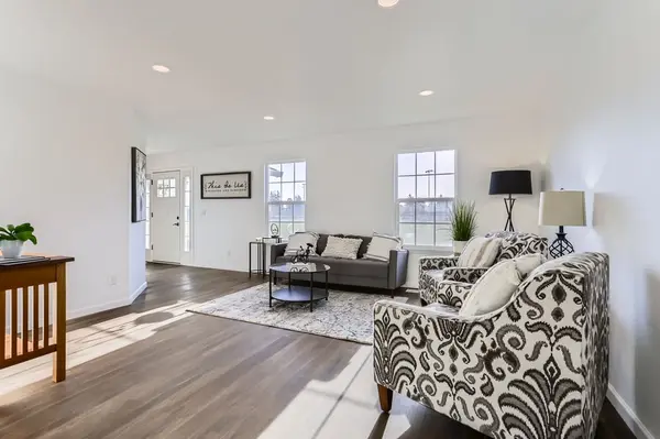 S Aspen Way, Canby, OR 97013-4058