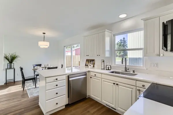 S Aspen Way, Canby, OR 97013-4058