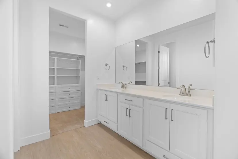 W Scarlet Hill Dr, St George, UT 84790-1923