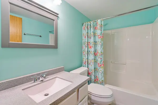 Eagle Dr, Tinley Park, IL 60477-5099