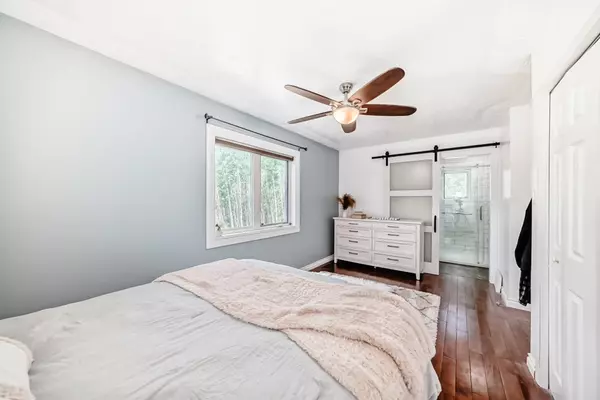 Strathcona County, AB T8G,Uncas School Rd