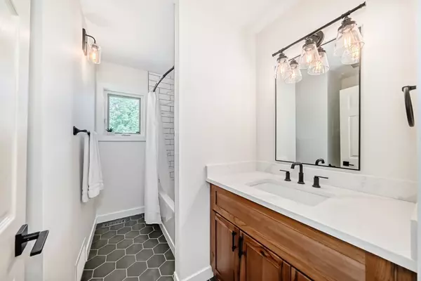 Strathcona County, AB T8G,Uncas School Rd