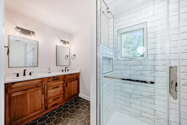 Strathcona County, AB T8G,Uncas School Rd