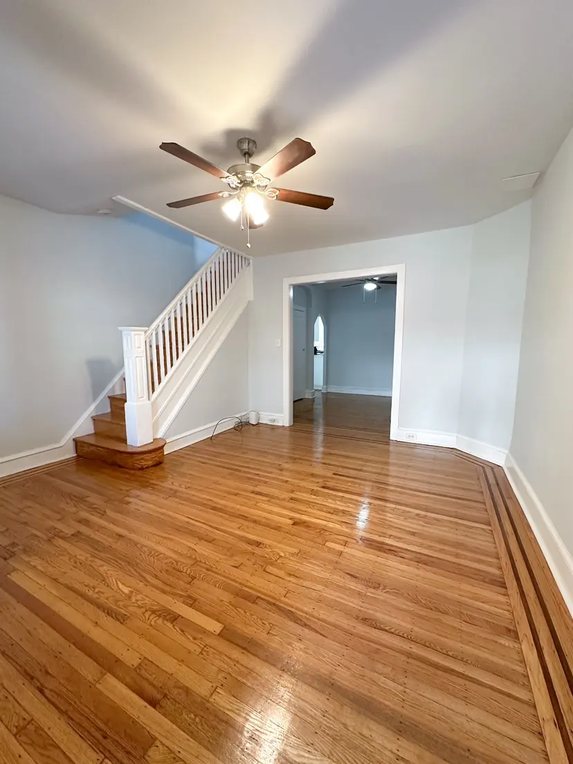 Tackawanna St, Philadelphia, PA 19135-3924