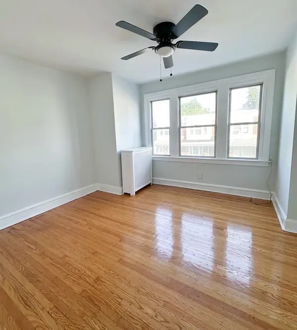 Tackawanna St, Philadelphia, PA 19135-3924