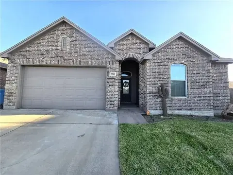 Tallow Dr, Portland, TX 78374-3051