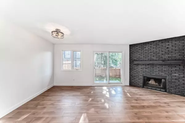 Edmonton, AB T6J 5N5,119 St NW