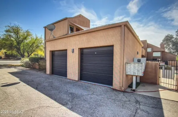 E 4th St, Tucson, AZ 85716-4602