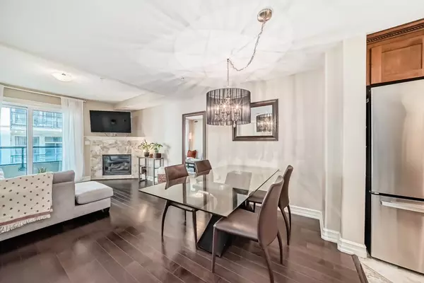 Edmonton, AB T5K 1K6,111 St NW