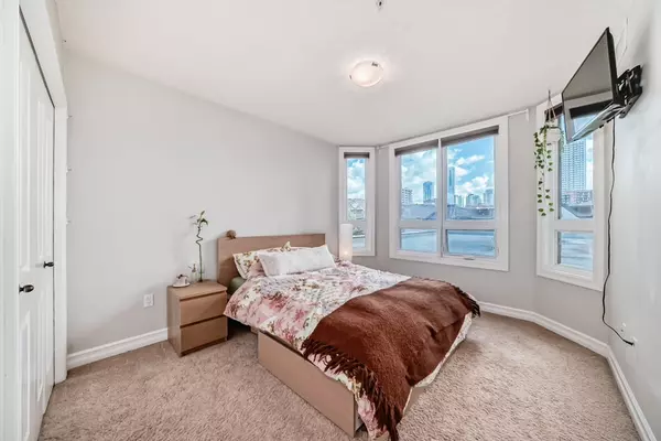 Edmonton, AB T5K 1K6,111 St NW