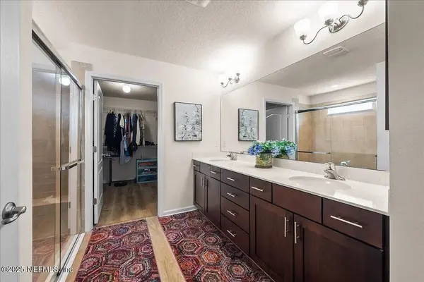 Vanden Ct, Jacksonville, FL 32222-2906