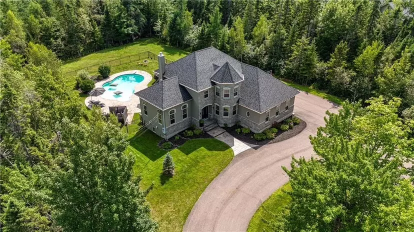 Dieppe, NB E1A 0H9,Leonide St