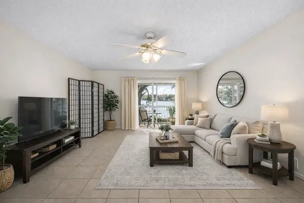 E Bank Dr, Tampa, FL 33617-7317