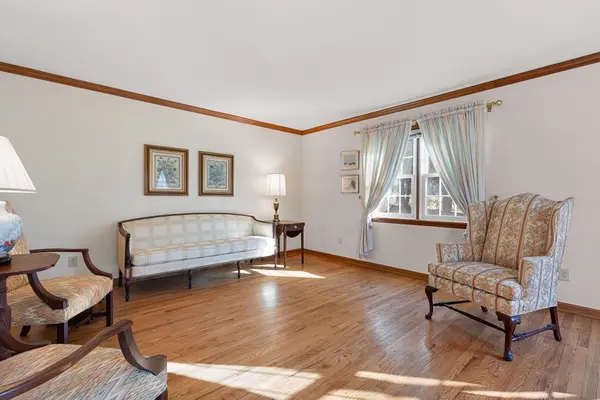 Amaranth Dr, Newark, DE 19711-2051