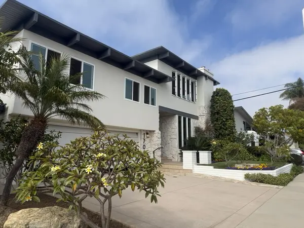 Catalina Ave, Seal Beach, CA 90740-5710