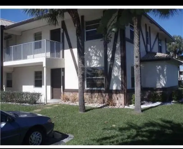 NW 89th Dr, Coral Springs, FL 33065-5639