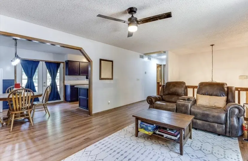 N Skyview St, Wichita, KS 67212-1142