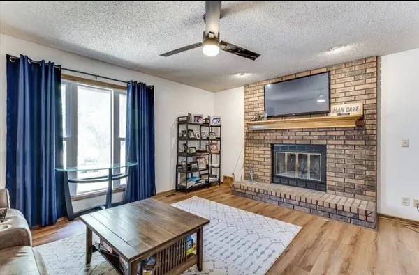 N Skyview St, Wichita, KS 67212-1142