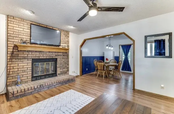 N Skyview St, Wichita, KS 67212-1142