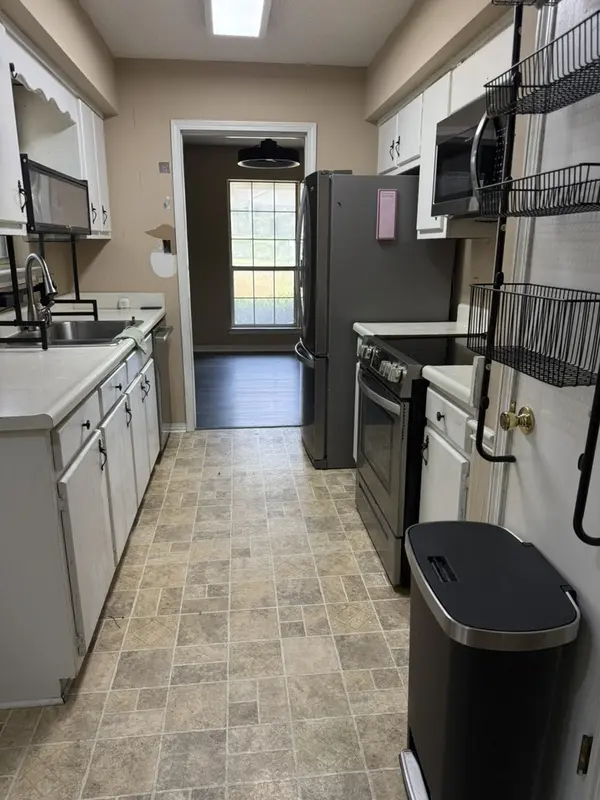 Arrington Dr, Mobile, AL 36693-2500