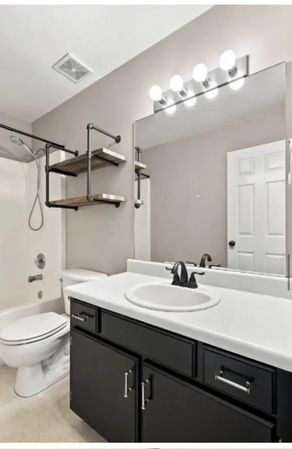 Summit Way, Mt Juliet, TN 37122-1322