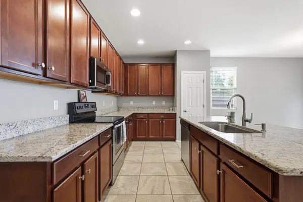 S Olympic Dr, Gilbert, AZ 85296-0431