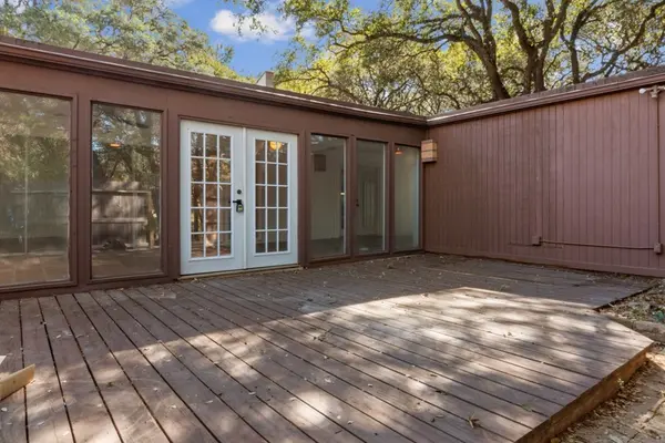 Arms Way St, Live Oak, TX 78233-4202