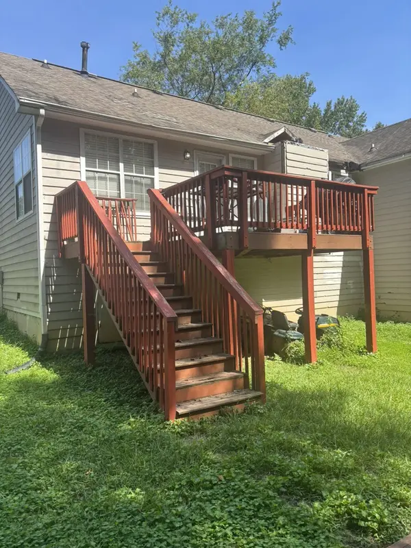 Boone Pl SW, Snellville, GA 30078-4144