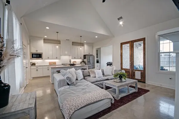 Montclaire Dr, Canton, MS 39046-1260