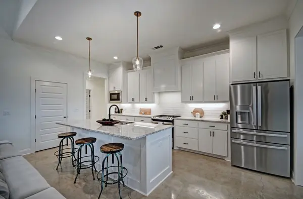 Montclaire Dr, Canton, MS 39046-1260