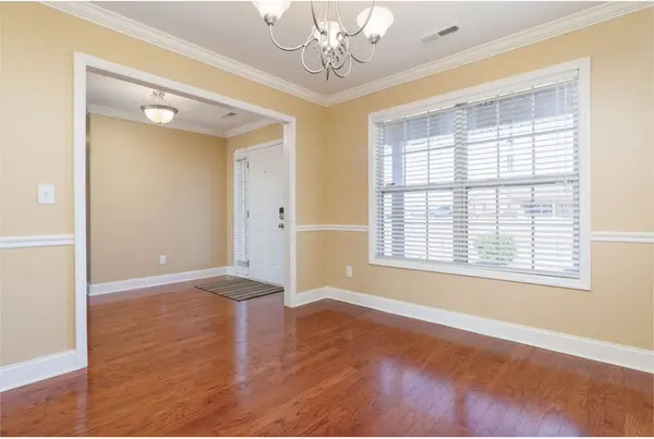 Glenfield Ct, Huntsville, AL 35811-7302