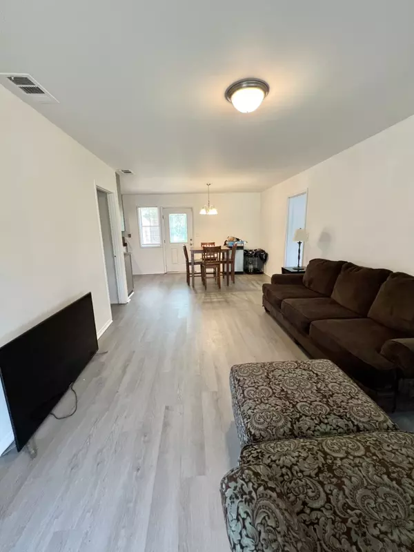 Warner Robins, GA 31093-2426,Oklahoma Ave